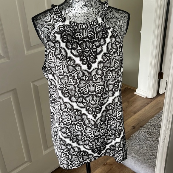 The Limited Shirt - Picture 1 of 5